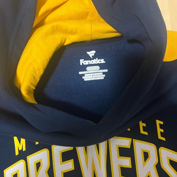 (SOLD) Milwaukee Brewers Mens XL Hoodie - Picture 2 of 3